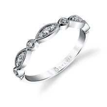 Load image into Gallery viewer, 14k Yellow Gold Vintage Inspired Milgrain Diamond Band
